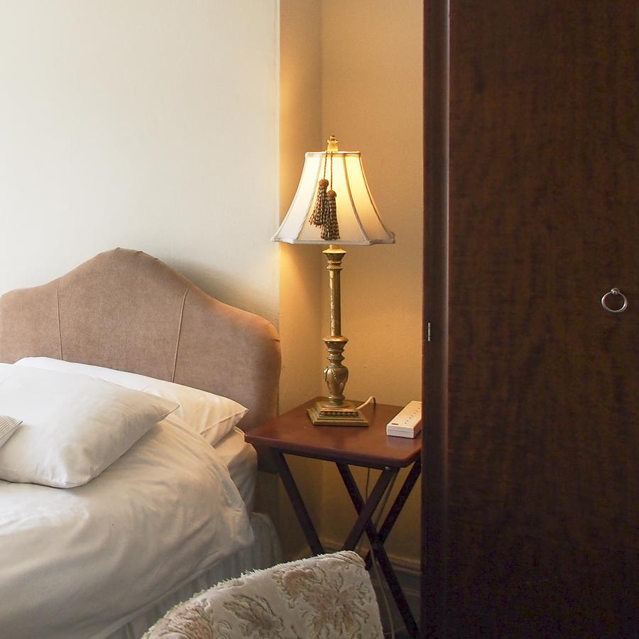 Leaded Light Guest House Solihull Kültér fotó
