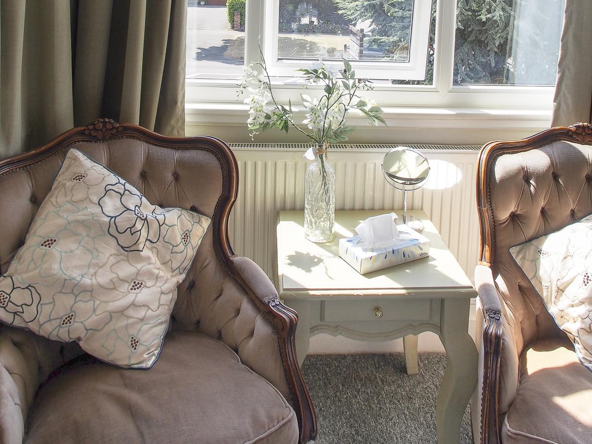 Leaded Light Guest House Solihull Kültér fotó